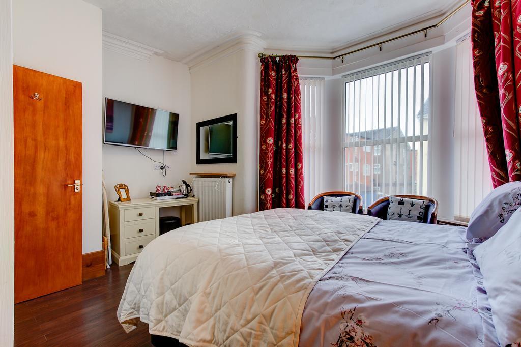 Sutton Park Guest House Blackpool Dış mekan fotoğraf